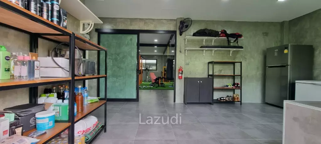 3 Beds 6 Baths 504 SQ.M. Sinthaweesap Village