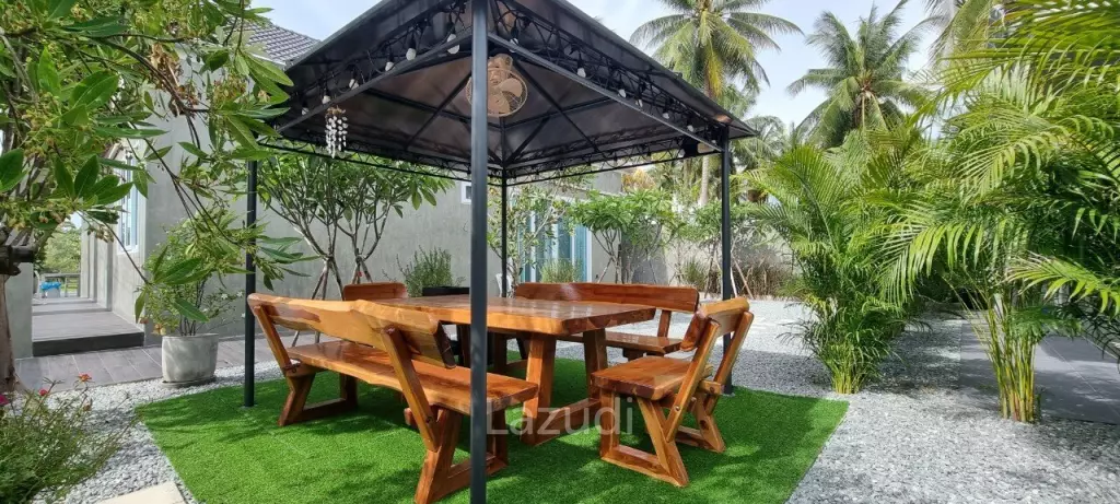 3 Beds 6 Baths 504 SQ.M. Sinthaweesap Village