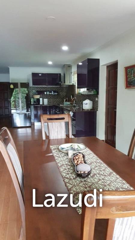 Villa With Swimming Pool And 3 Houses in Huay Pla Kang