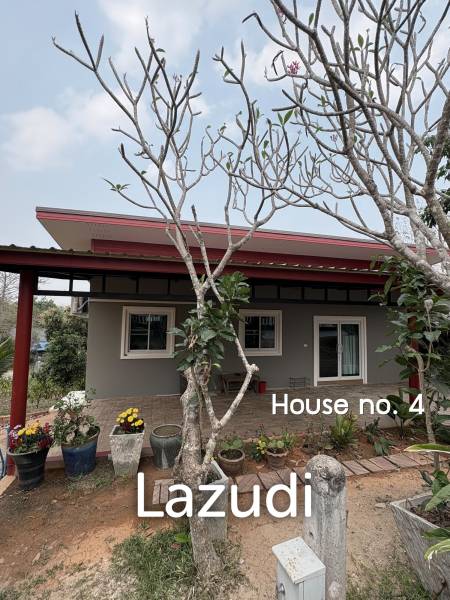 บ้าน 4 หลังพร้อมสระว่ายน้ำและศาลาเอนกประสงค์ที่ห้วยปลากั้ง