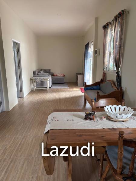 บ้าน 4 หลังพร้อมสระว่ายน้ำและศาลาเอนกประสงค์ที่ห้วยปลากั้ง