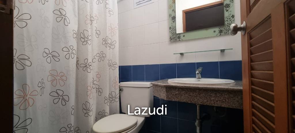 6 Rooms 8 Baths 316 SQ.M. Apartment in Pratumnak