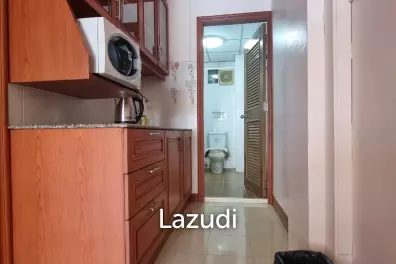 6 Rooms 8 Baths 316 SQ.M. Apartment in Pratumnak