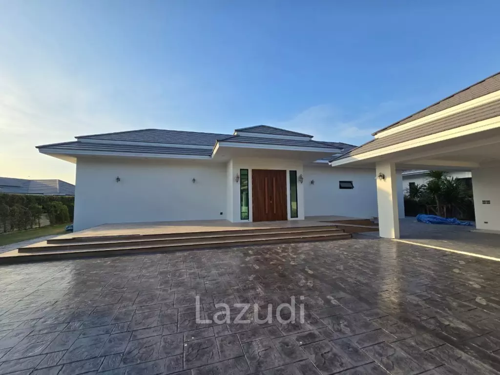 PALM HILLS HOMES  : 4 bed luxury pool villa with Lifetime Golf Membership