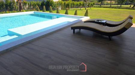 PALM HILLS HOMES  : 4 bed luxury pool villa with Lifetime Golf Membership