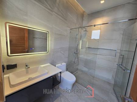 PALM HILLS HOMES  : 4 bed luxury pool villa with Lifetime Golf Membership
