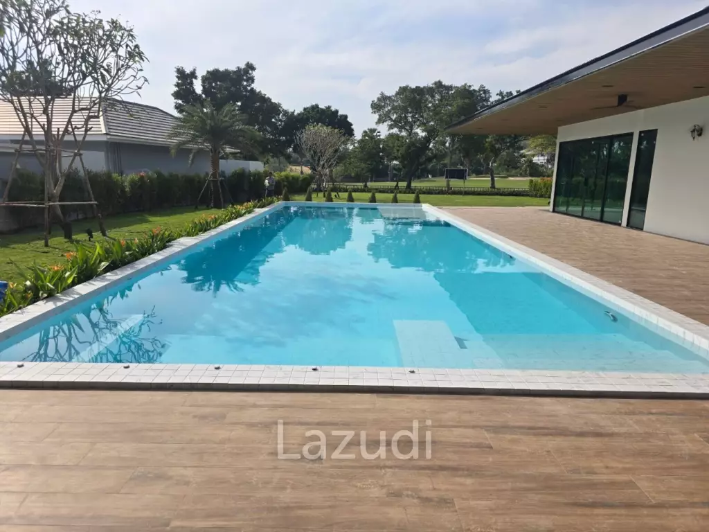 PALM HILLS HOMES  : 4 bed luxury pool villa with Lifetime Golf Membership