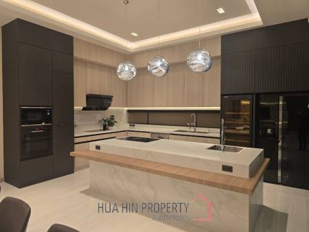 PALM HILLS HOMES  : 4 bed luxury pool villa with Lifetime Golf Membership