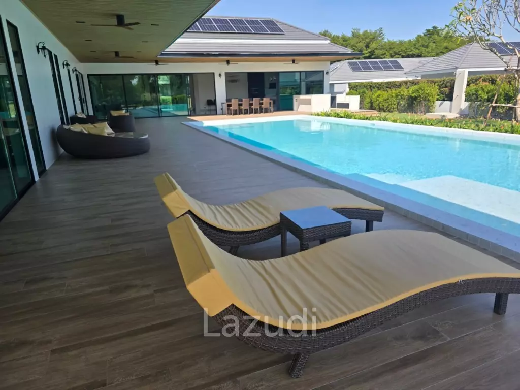 PALM HILLS HOMES  : 4 bed luxury pool villa with Lifetime Golf Membership