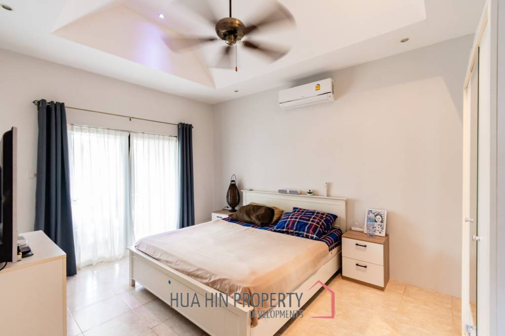 SMART HOUSE VILLAGE 2 : beautiful 3 bed pool villa with sauna and large garden