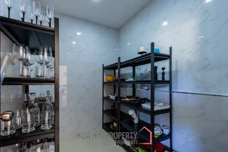3 bed independent pool villa west of the city