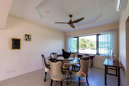 3 bed independent pool villa west of the city