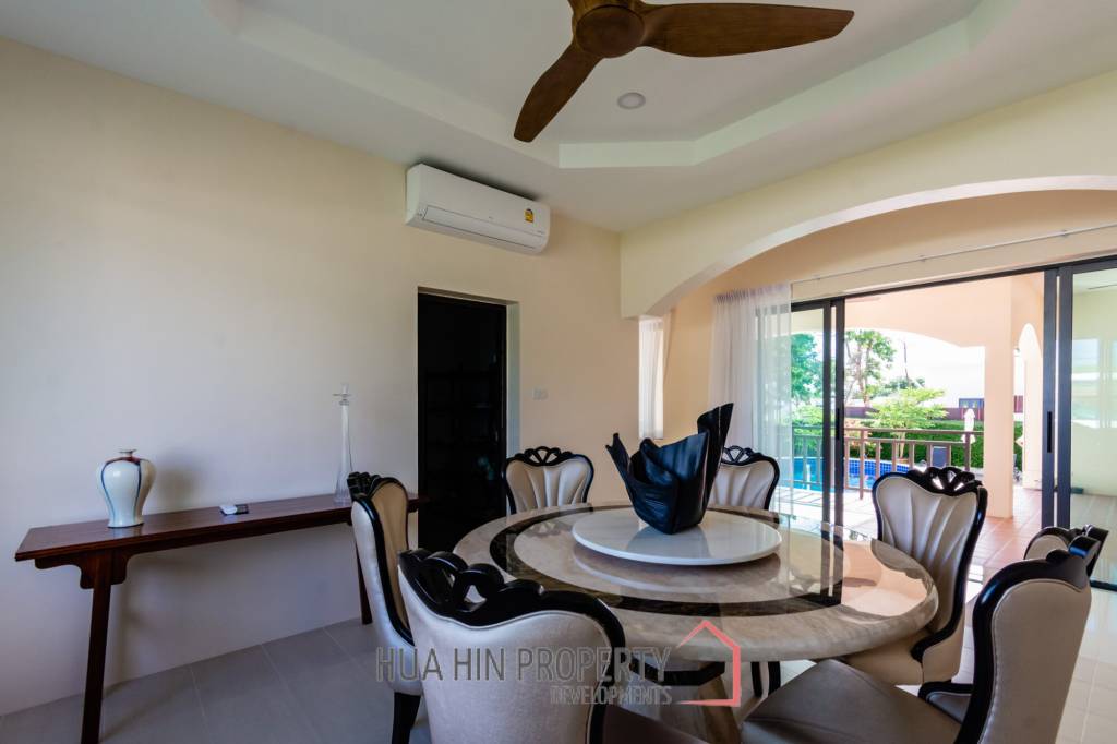 3 bed independent pool villa west of the city