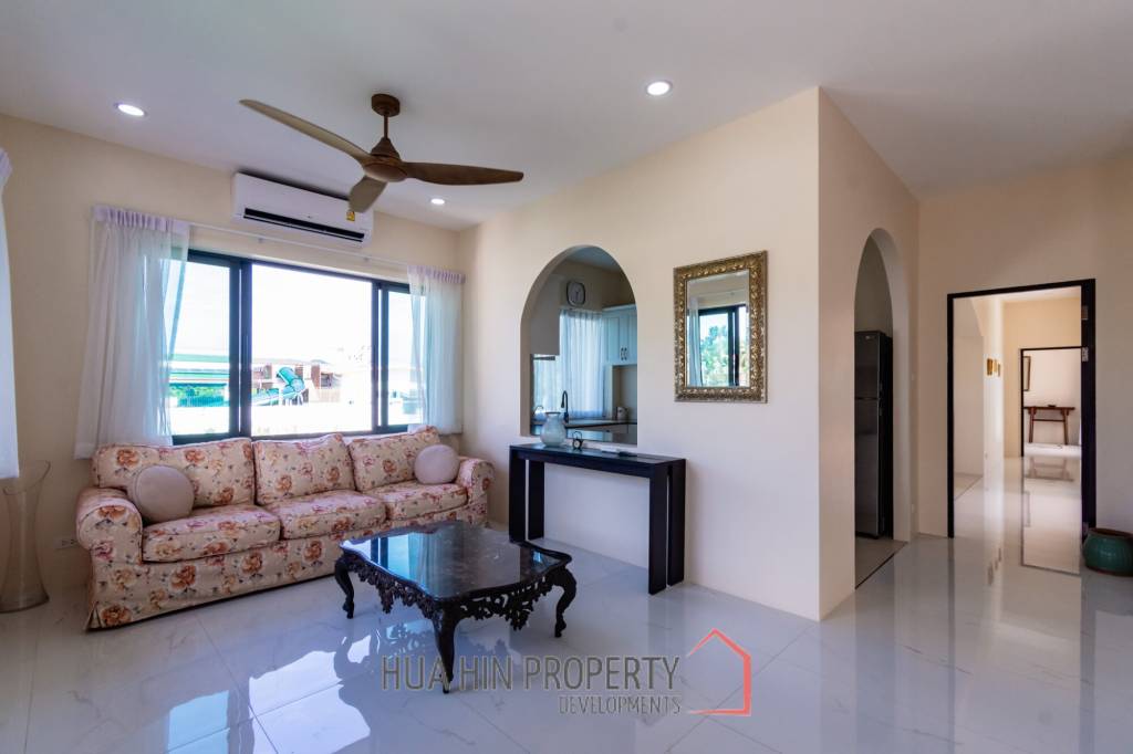 3 bed independent pool villa west of the city