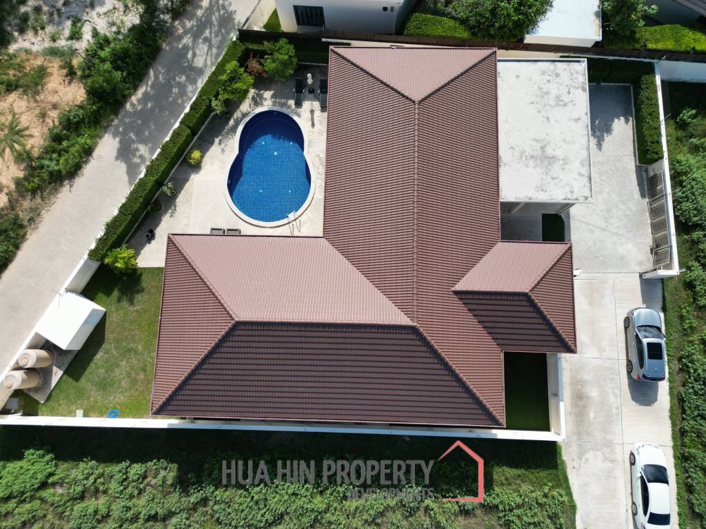 3 bed independent pool villa west of the city