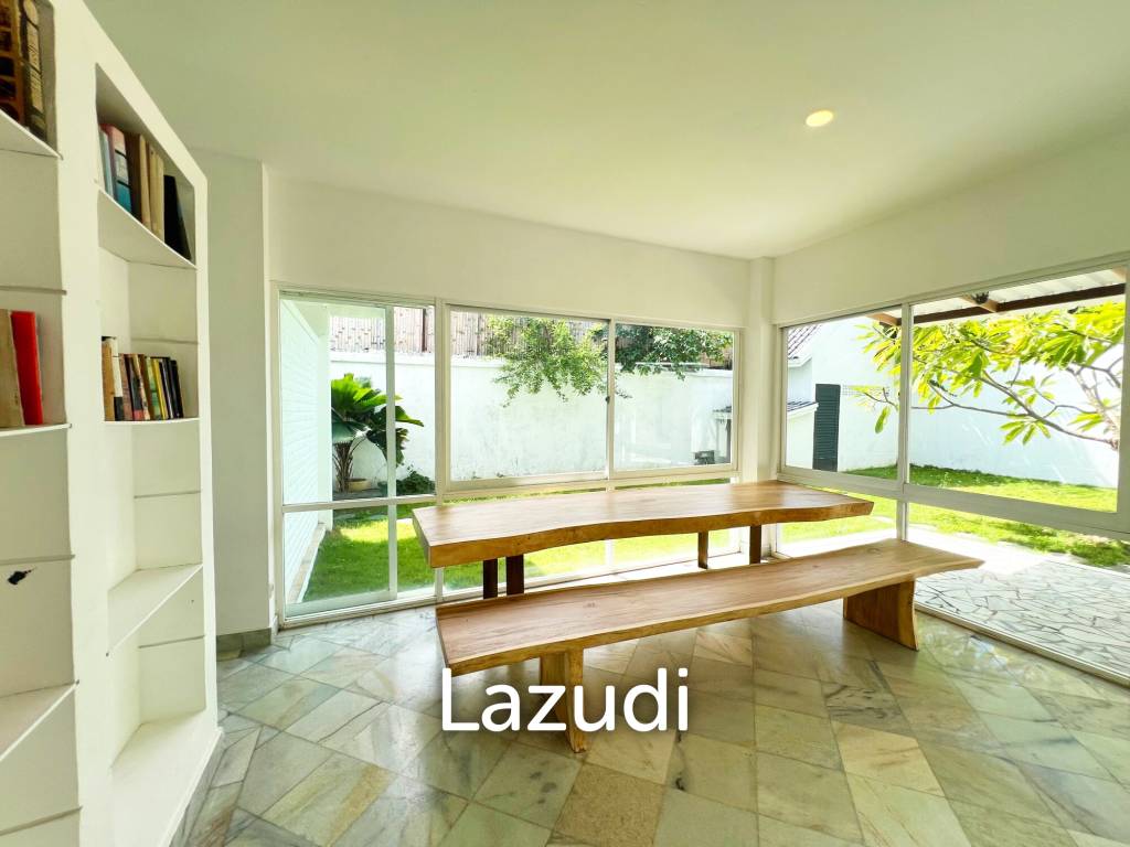 SPACIOUS FREEHOLD VILLA IN SEMINYAK, MOMENTS FROM PETITENGET BEACH