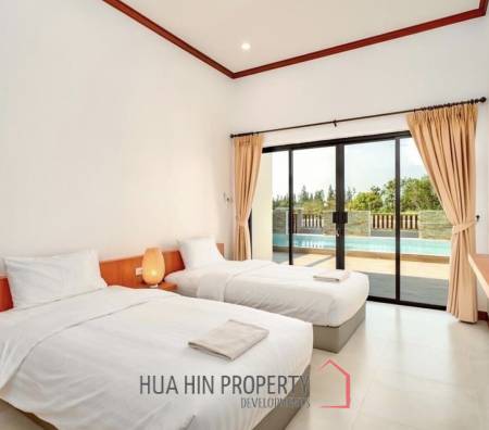 3 Beds 4 Baths 264.70 SQ.M Villa Hill Hua Hin - Pranburi