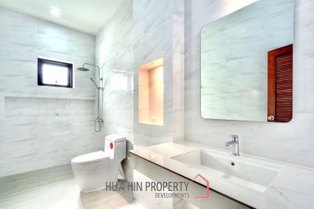3 Beds 4 Baths 264.70 SQ.M Villa Hill Hua Hin - Pranburi