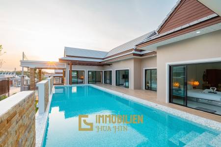 3 Beds 4 Baths 264.70 SQ.M Villa Hill Hua Hin - Pranburi