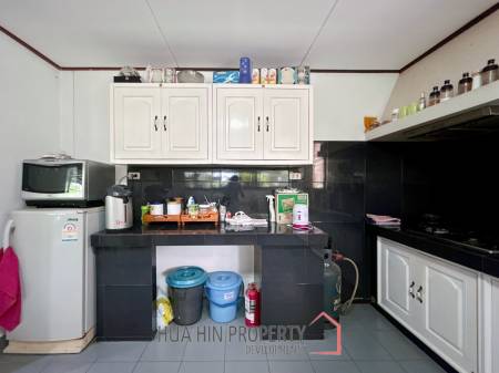 Serene Farm Life in Cha Am: 4-Bedroom Home on 2 Rai