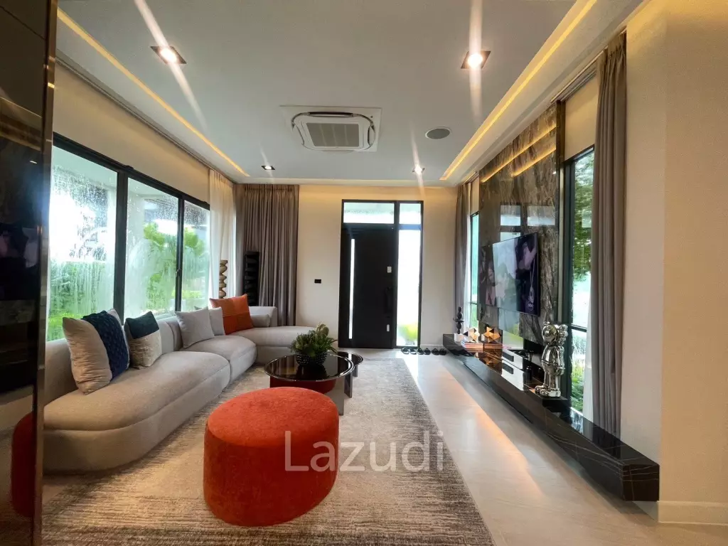 4 Bed 5 Bath 369 SQ.M Airi Sukhumvit Bangna KM.5