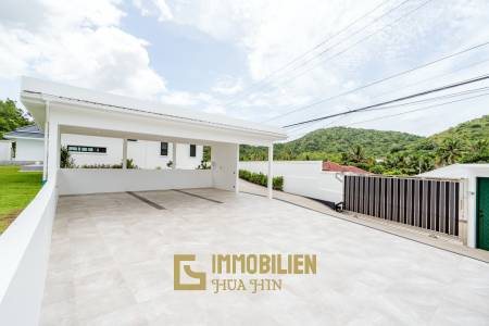 Luxury Modern Single-storey villa with Mountain views near Banyan golf course