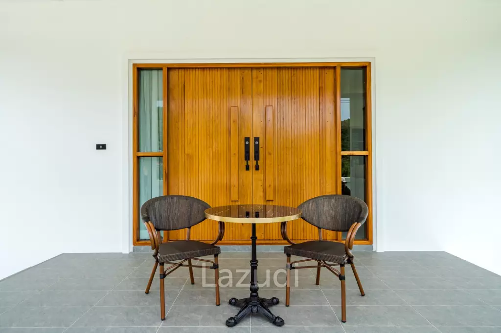 Luxury Modern Single-storey villa with Mountain views near Banyan golf course
