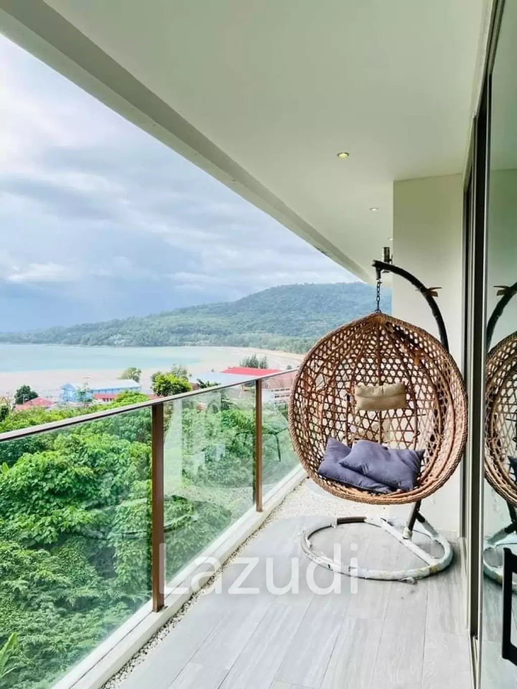 Seaview 2-Bedroom For Sale In Kamala