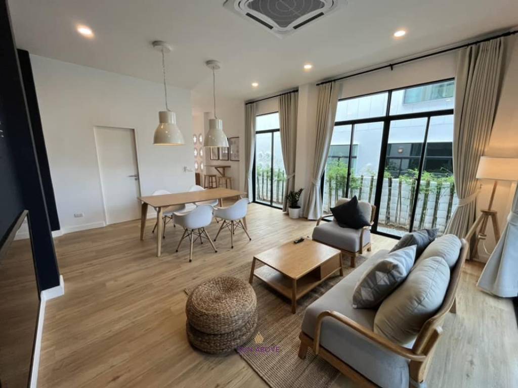 Japanese Loft 3-Bedroom House For Rent In Koh Kaew