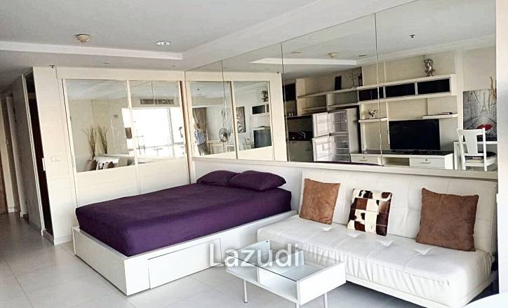 Studio 1 Bath 35 SQ.M The Trendy Condominium