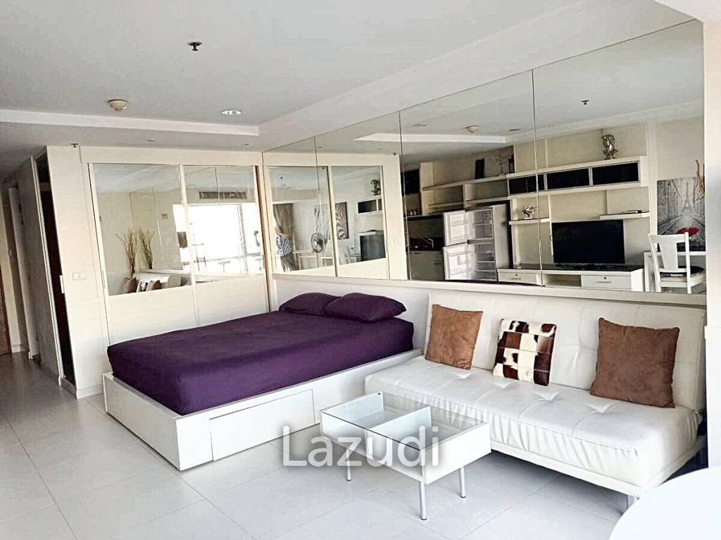 Studio 1 Bath 35 SQ.M The Trendy Condominium