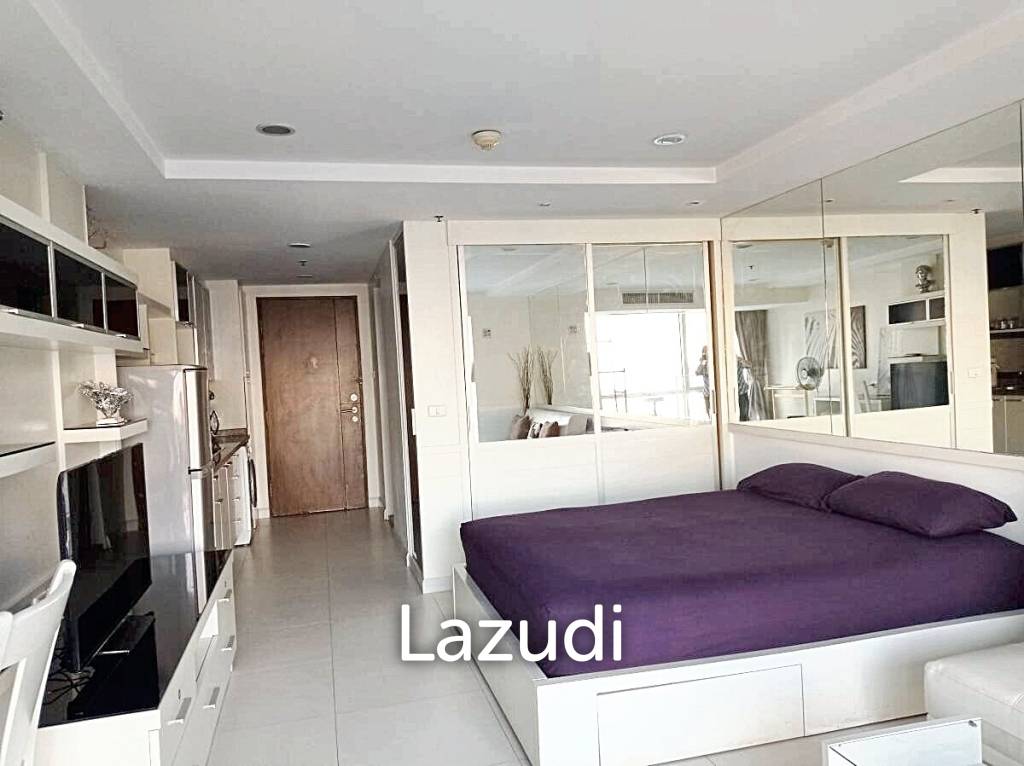 Studio 1 Bath 35 SQ.M The Trendy Condominium