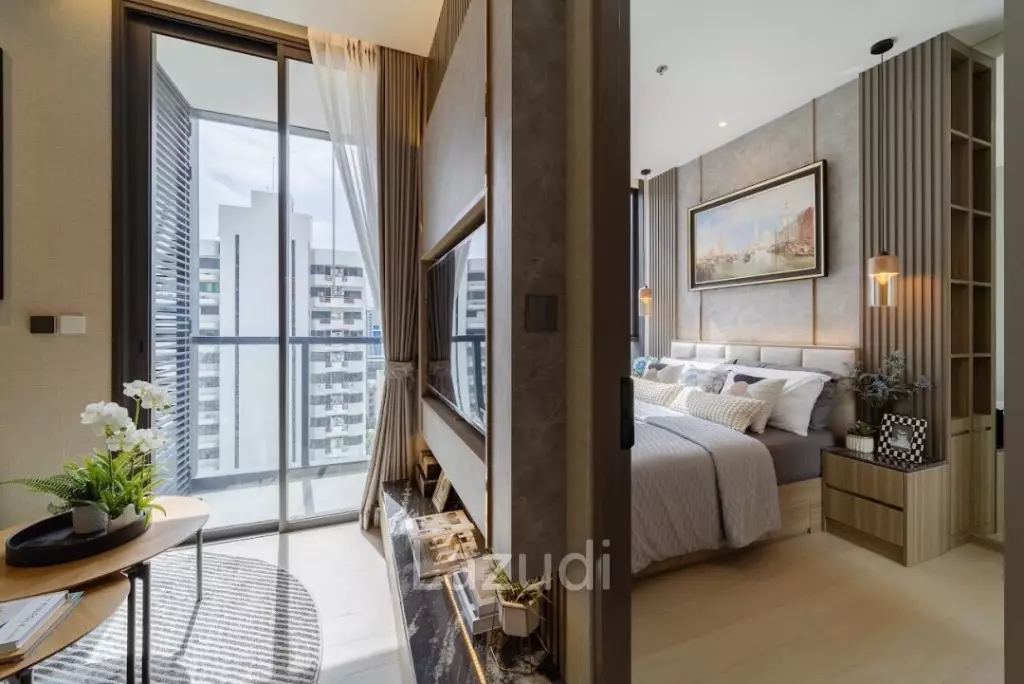 1 Bed 1 Bath 32 SQ.M THE EXTRO Phayathai-Rangnam