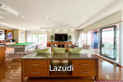 2 Beds 4 Baths 253.35 SQ.M. Baan Haad U Thong