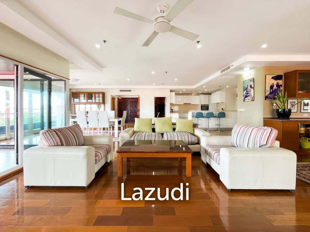 2 Beds 4 Baths 253.35 SQ.M. Baan Haad U Thong