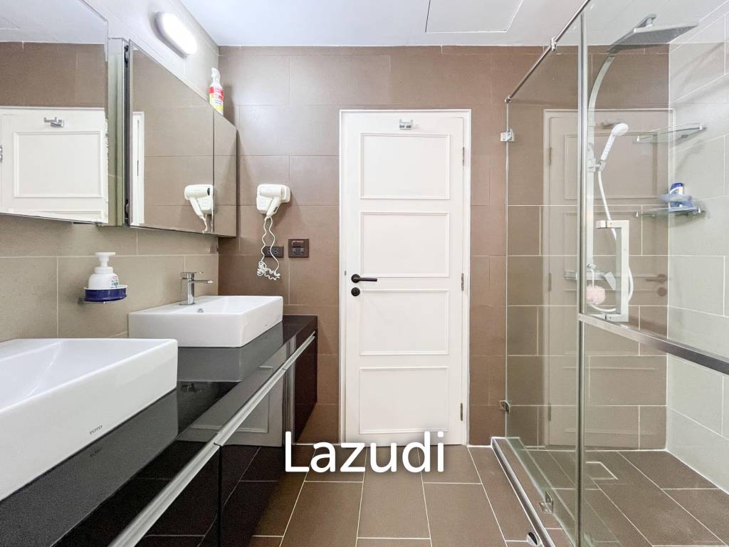 2 Beds 4 Baths 253.35 SQ.M. Baan Haad U Thong