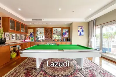 2 Beds 4 Baths 253.35 SQ.M. Baan Haad U Thong