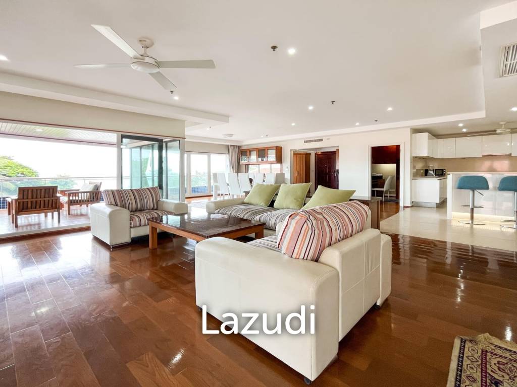 2 Beds 4 Baths 253.35 SQ.M. Baan Haad U Thong