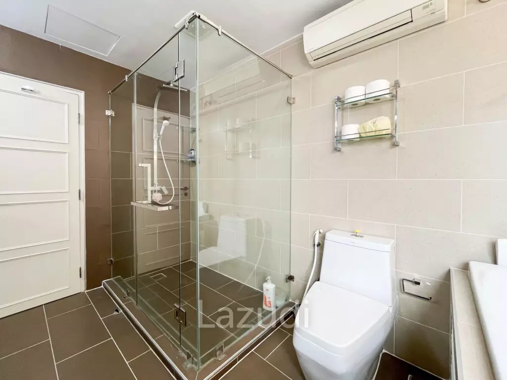 2 Beds 4 Baths 253.35 SQ.M. Baan Haad U Thong