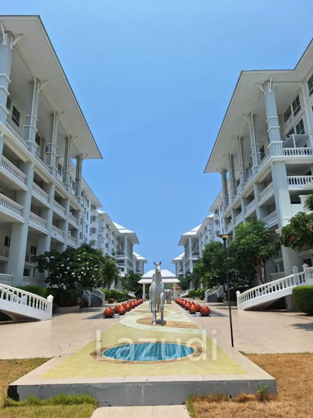 SEASIDE CITY : Affordable 1-Bedroom Condo in Cha Am
