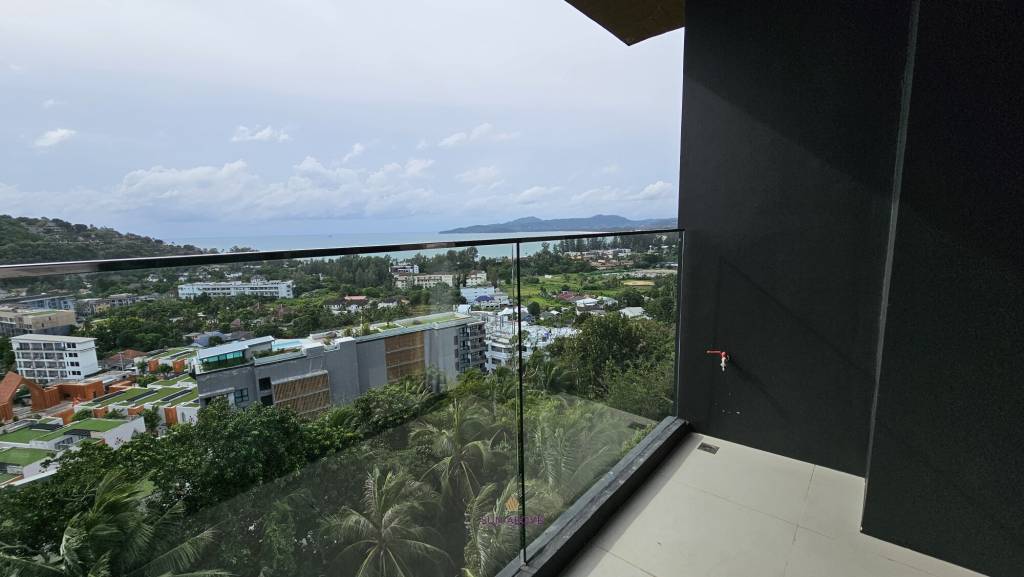 Seaview 2-Bedroom Condo Near Surin Beach