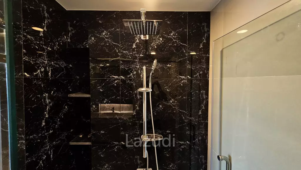 Seaview 2-Bedroom Condo Near Surin Beach