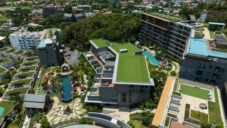 Seaview 2-Bedroom Condo Near Surin Beach