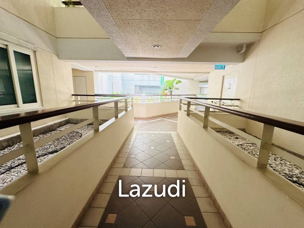 1 Bed 1 Bath 56 SQ.M Baan Siri Yenakat