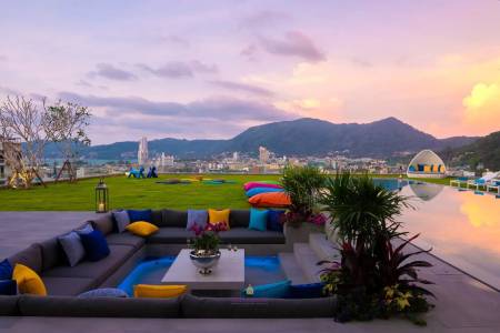 Modern Luxury 5-bedroom Seaview Villa In The Heart Of Patong