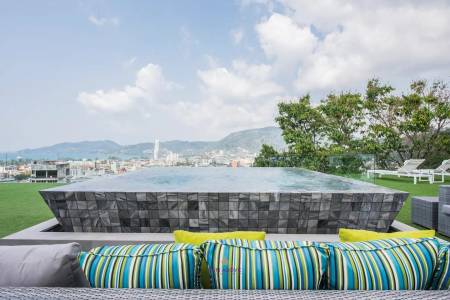 Modern Luxury 5-bedroom Seaview Villa In The Heart Of Patong