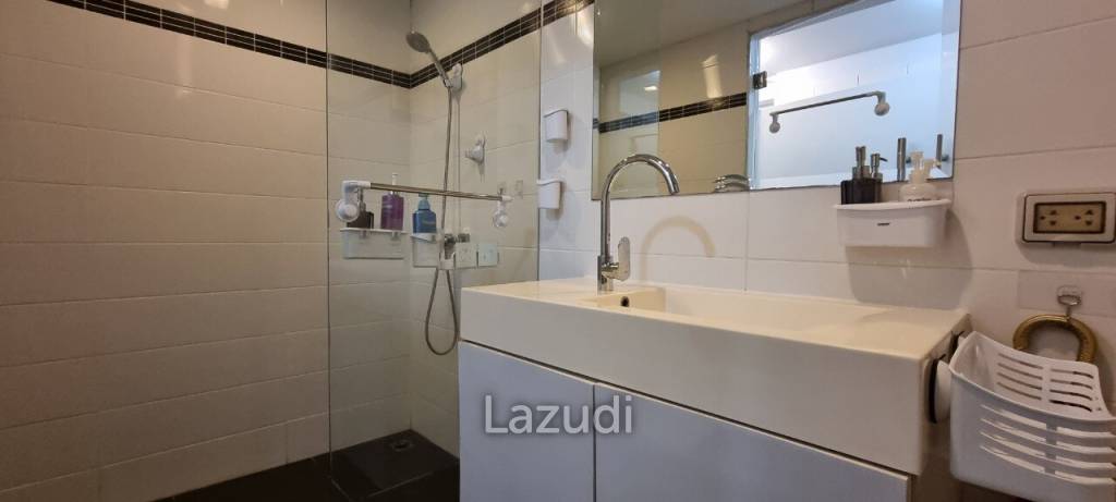 Studio 1 Bathroom 46.56 SQ.M. Park Royal 2