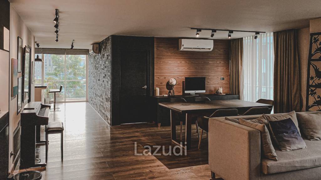 Two Bedrooms Corner Unit, Foreign Quota Peaks Garden