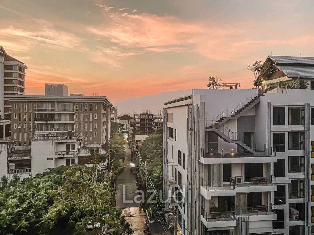 Two Bedrooms Corner Unit, Foreign Quota Peaks Garden