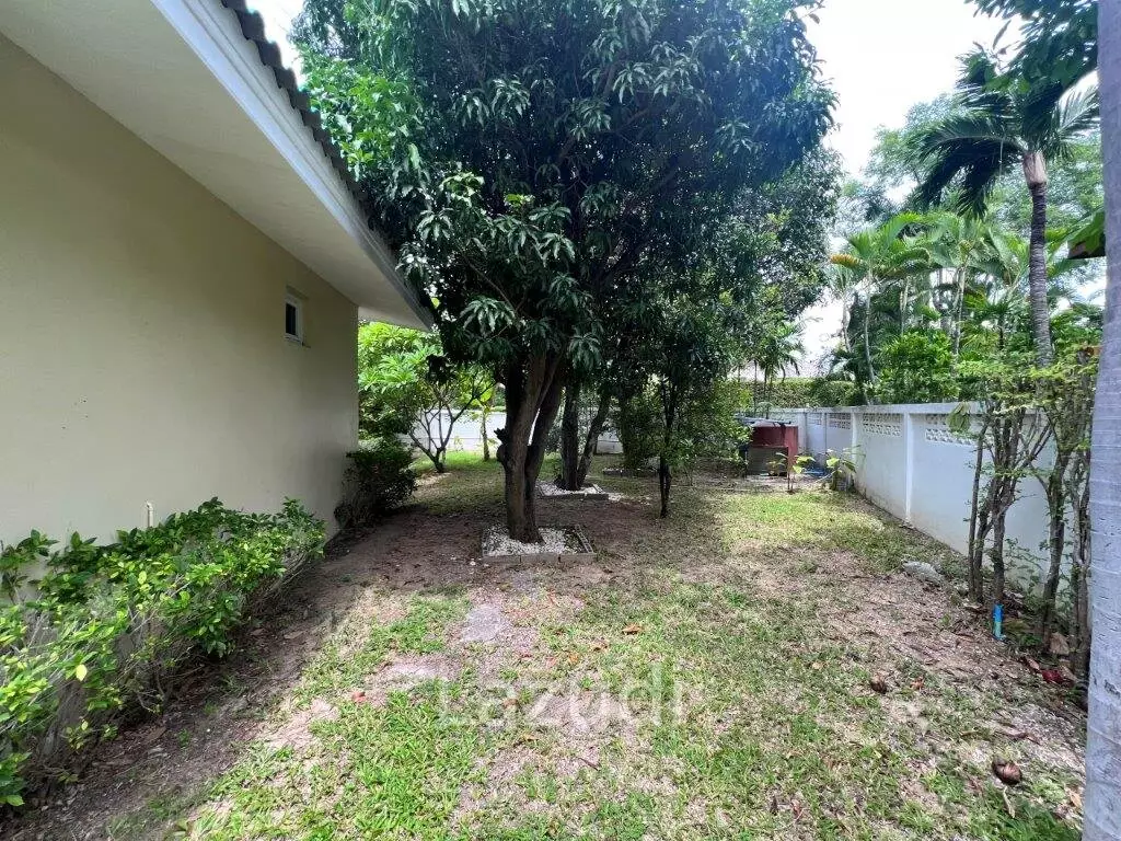 STUART PARK : Great Design 4 Bed Pool Villa
